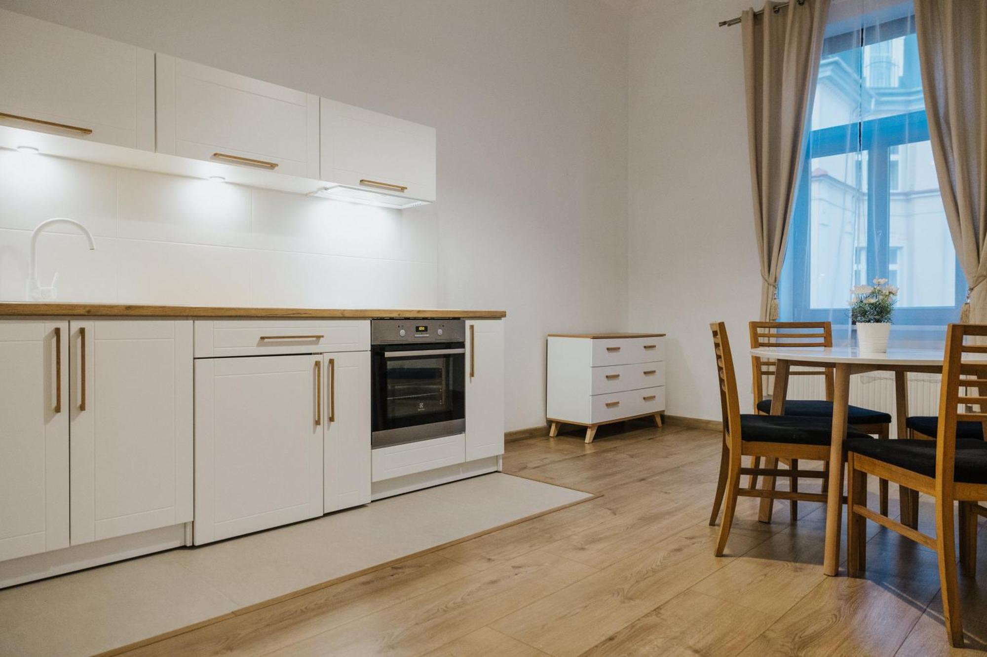 Atticus Apartments Krakow Exterior photo
