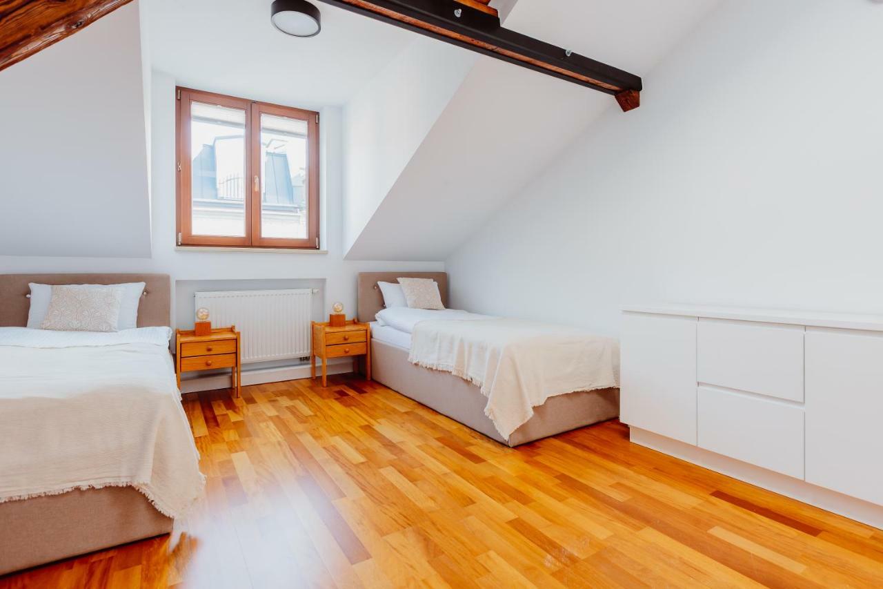 Atticus Apartments Krakow Exterior photo