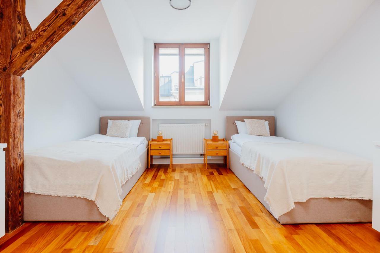 Atticus Apartments Krakow Exterior photo